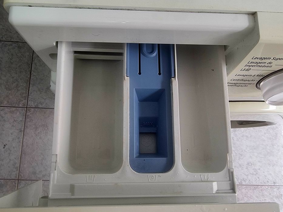 Máquina de Lavar Roupa Samsung EcoBubble 7kg