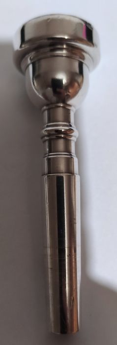 Bocal trompete Bach Corp. 1-1/4C