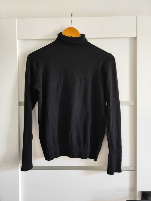 Czarny golf zara