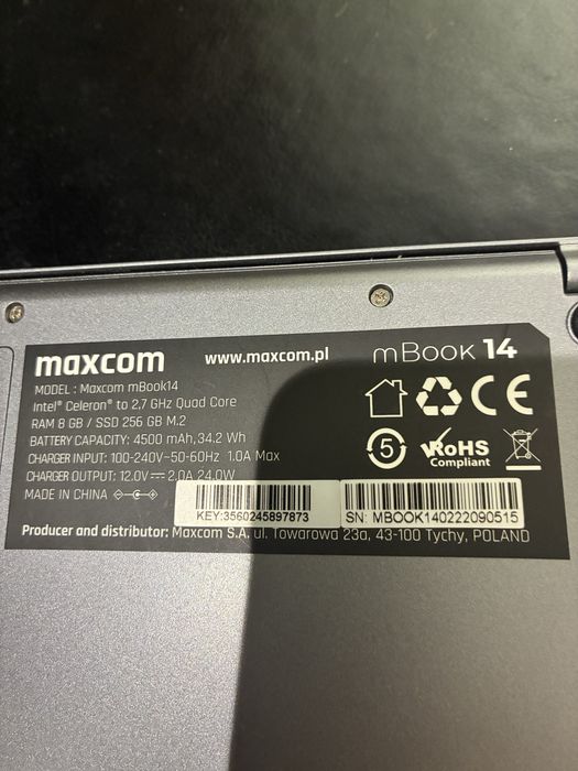 Mbook widdows 11