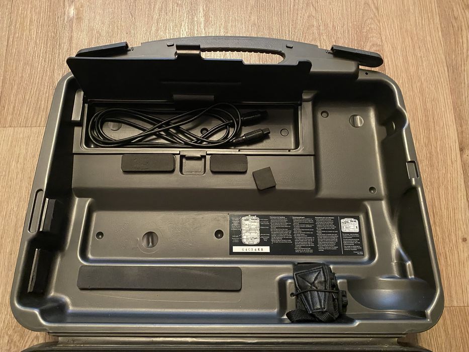 Відеокамера. Panasonic M 3000