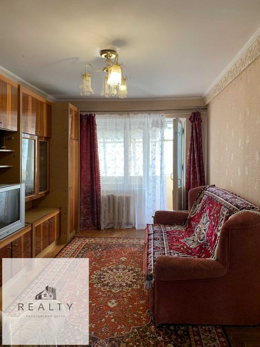 Продаж 2-кімнатної квартири в Комунарському районі (213-294-264)