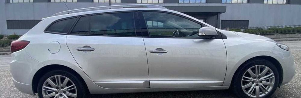 RENAULT MEGANE III 1.5 DCI 110CV excelente estado de uso