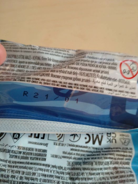 Hot Wheels Mystery Models 2022 Bugatti Chiron