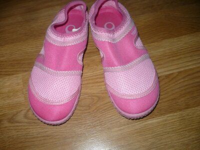 Аквашузы Коралки розовые 31р. Oxylane