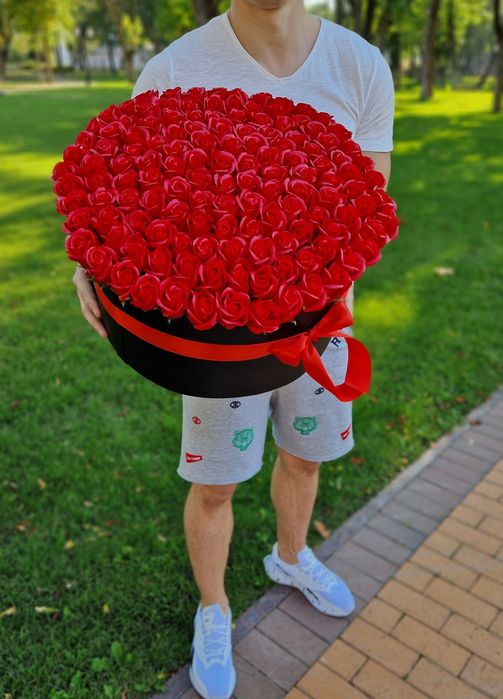Троянди, розы,Букет з мильних троянд 101 шт.