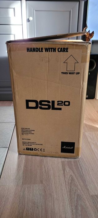 W pełni lampowe combo dla gitary elektrycznej Marshall DSL20CR