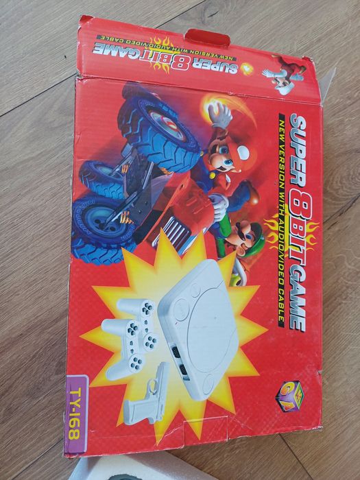 Retro konsola...