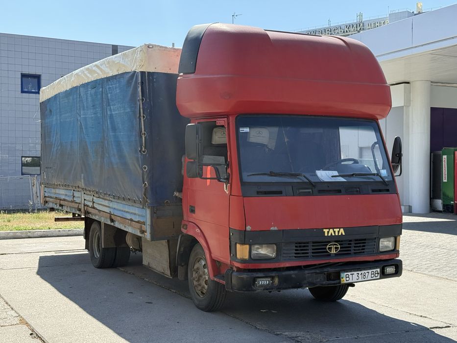 Продам  грузовик TATA 4 тоны   6,5 м длина