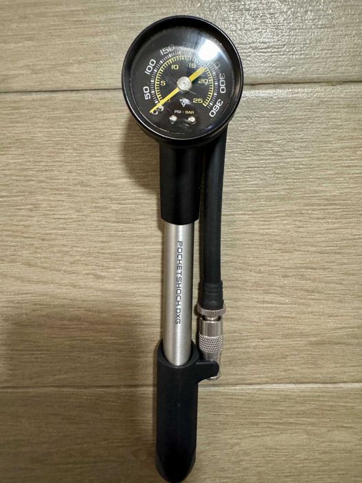 Bomba de dar para suspensões de bicicleta Topeak Pocket Shock DXG