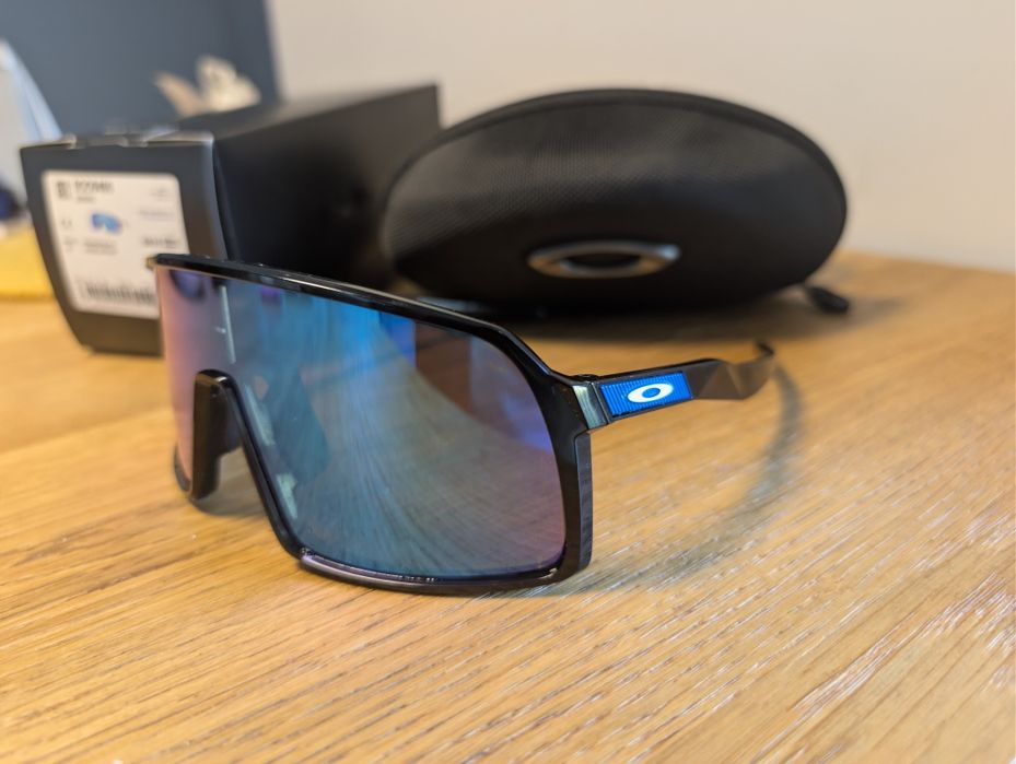 Oakley Sutro - Polished Black / Prizm Sapphire
