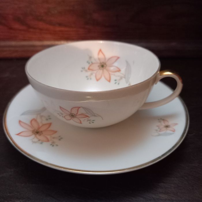 filiżanki do herbaty