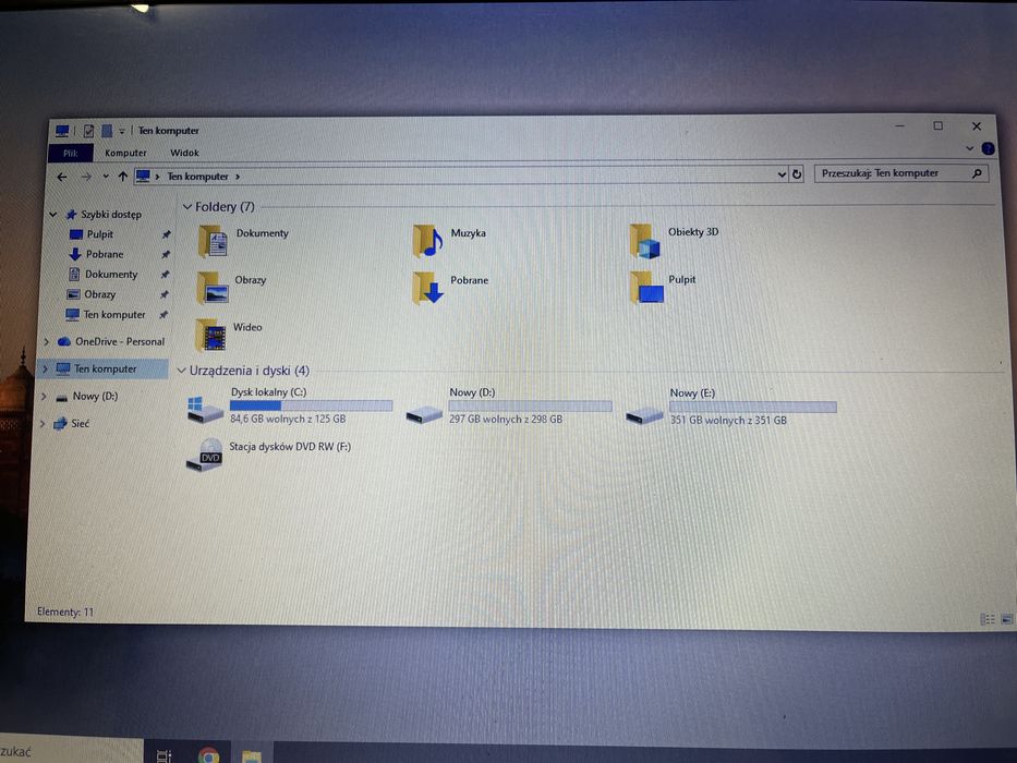 Laptop ASUS 17 cali, dysk SSD 512 GB. + dysk przenośny  300 GB