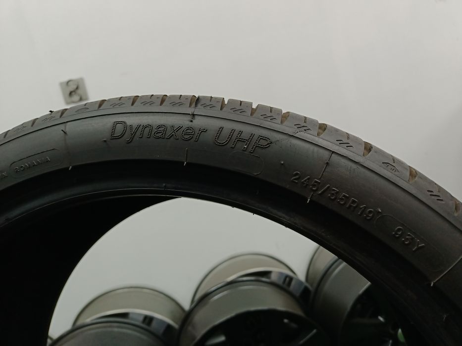 2020r 1 x 245/35/19 Kleber 7.5mm Dynaxer UHP Wysyłka