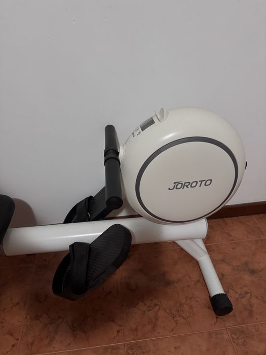 Maquina de Remo JOROTO
