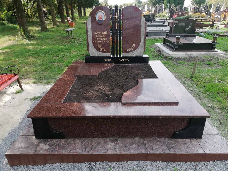 Памʼятники в Тернополі та області