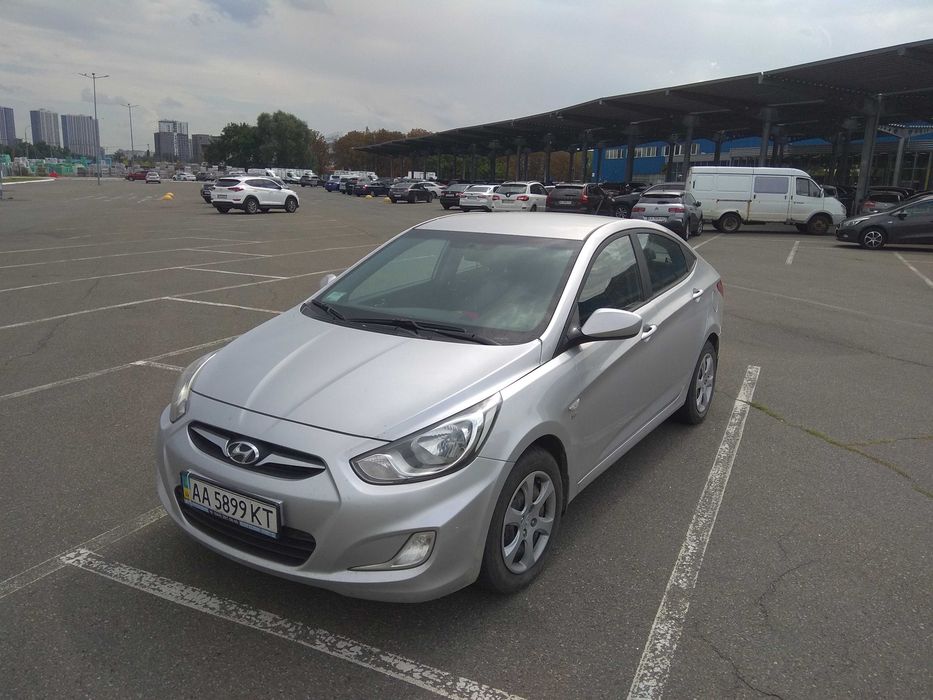 Hyundai Accent 2011 1.6MT (+ГБО)