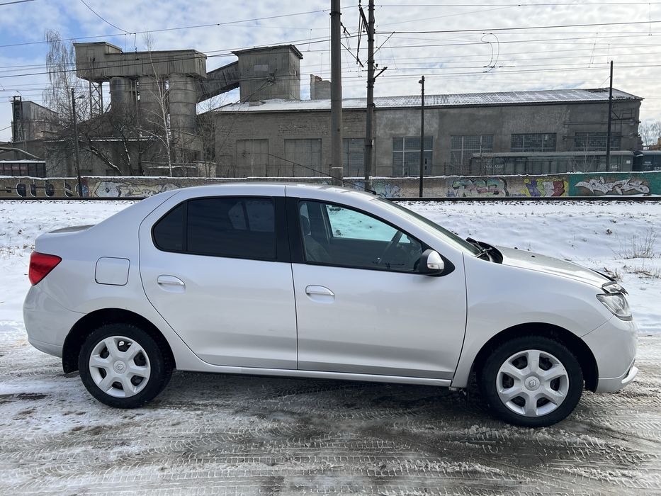 Продам Рено Логан 1,5 дизель