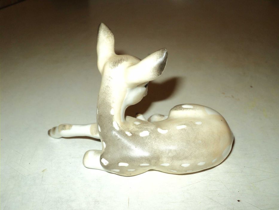 Фигурка Олененок фарфор ДФЗ Made in USSR.