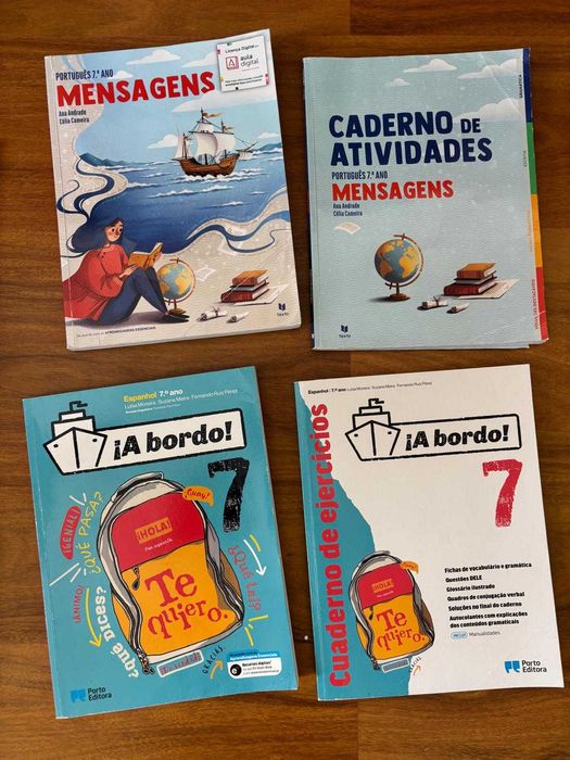 Livros escolares / Manuais e cadernos 7º ano - inglês, matematica, portugues,  e todas as outras disciplinas / Salesianos