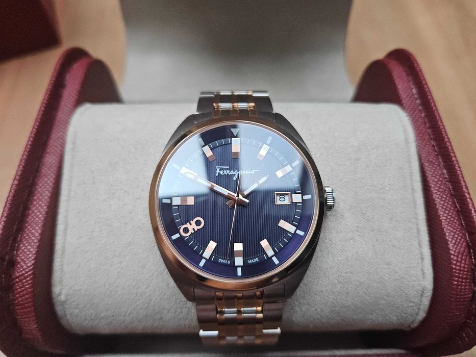 Salvatore Ferragamo Ref: SFNJ00520