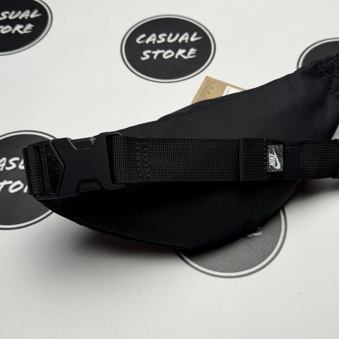 ОРИГІНАЛ Сумка Nike Бананка DB0488-010 месенджер з США