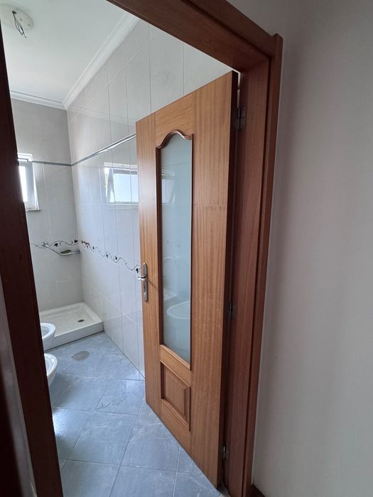 Portas com guarnições