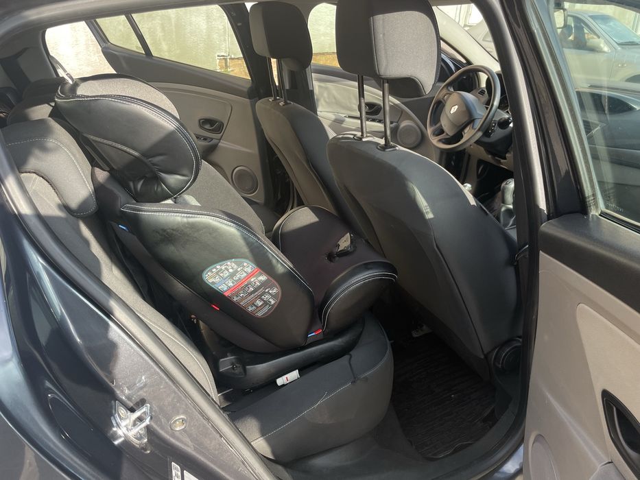 Продаж Renault Megane III / 1.5 dCi / 2011 / 128 000 км / 5600$ ТОРГ !