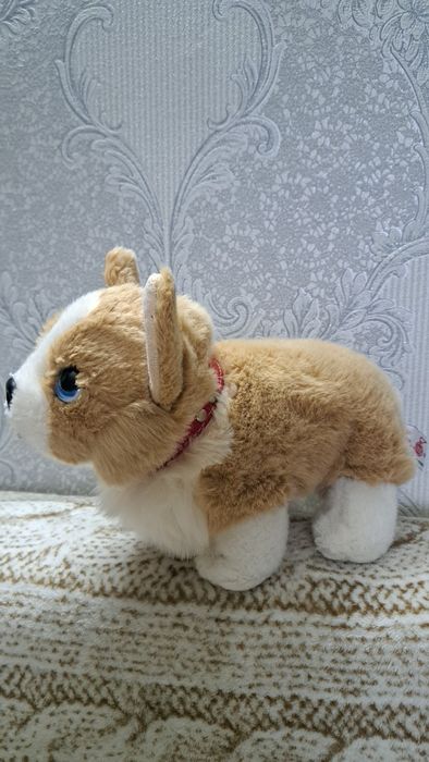 Коргі від Keel Toys.