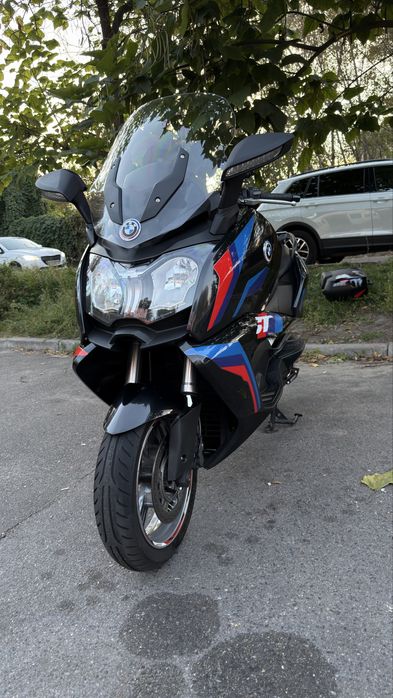 Bmw c650gt скутер