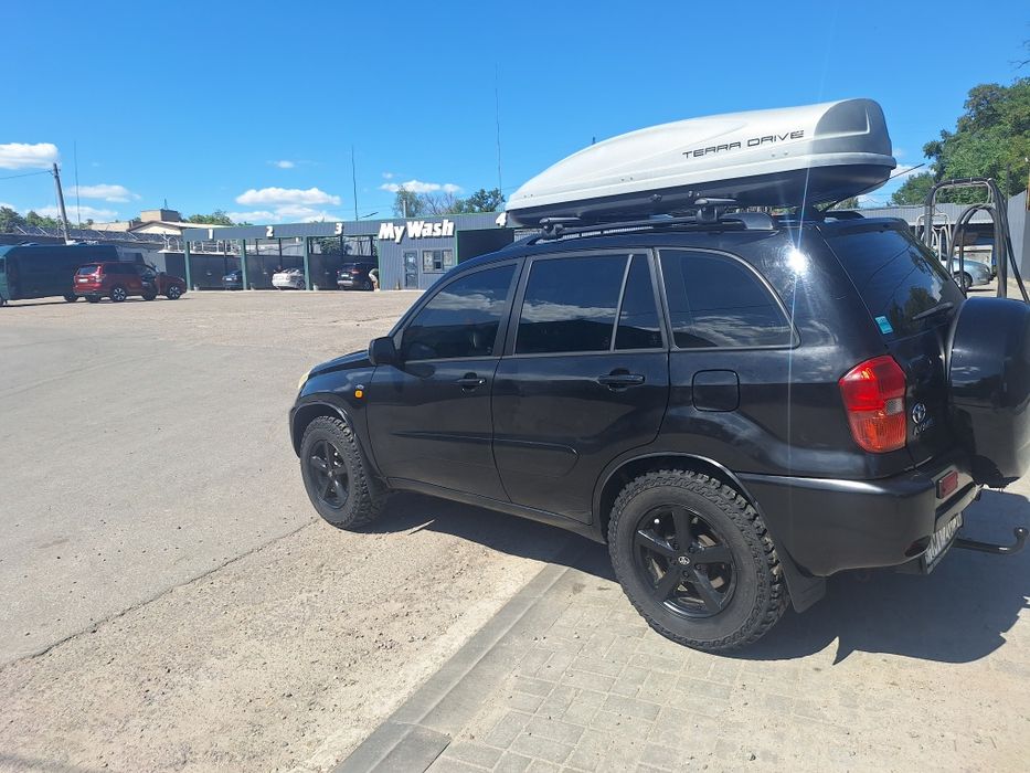 TOYOTA  RAV4 4×4  2.0 дизель
