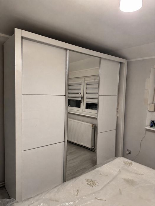 Szafa biala połysk REZERWACJA