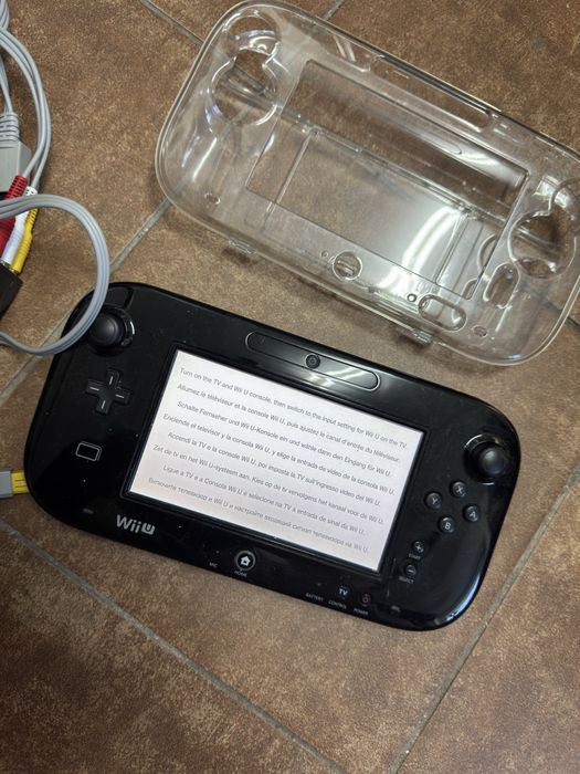 Nintendo Wii U GamePad czarny + etui ochronne