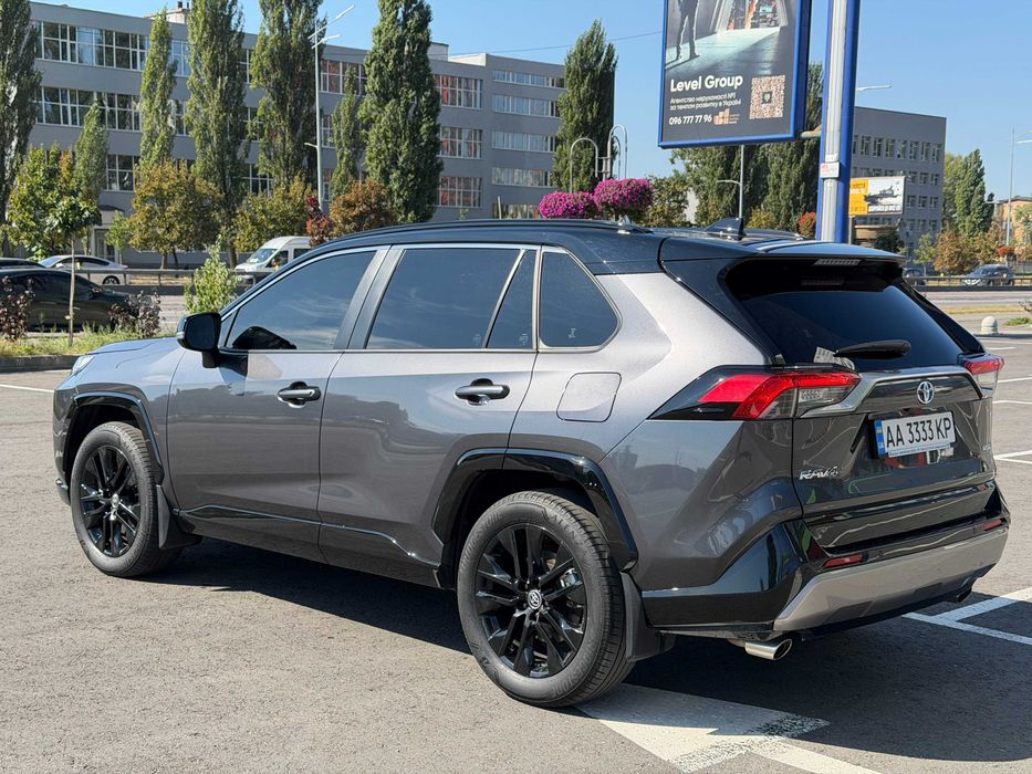 Toyota Rav 4 (Hybrid) Style