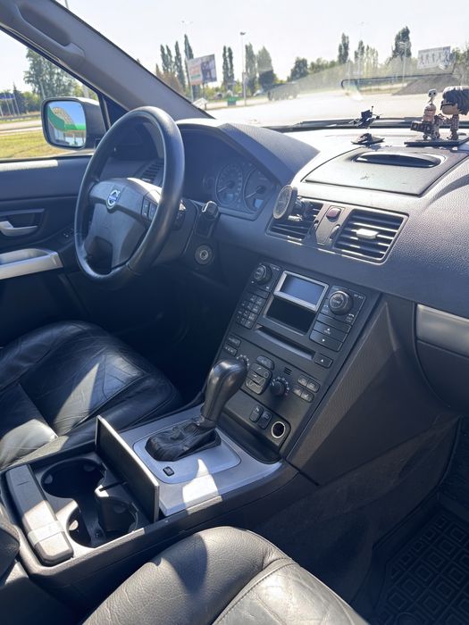 Продаж Volvo xc90