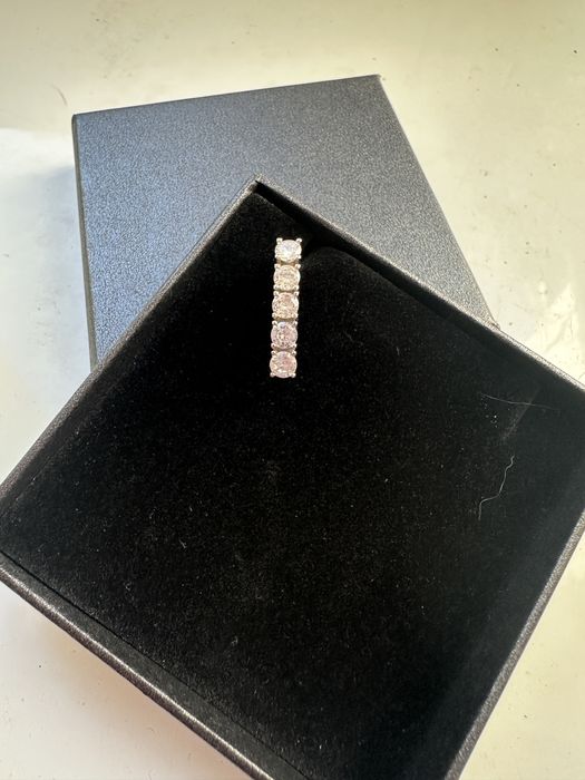 Пірсинг для пупка