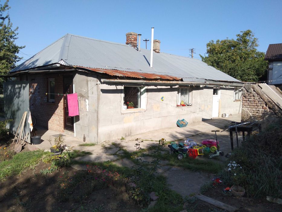 Будинок з ділянкою 10 соток на об’їзній — ідеально під бізнес