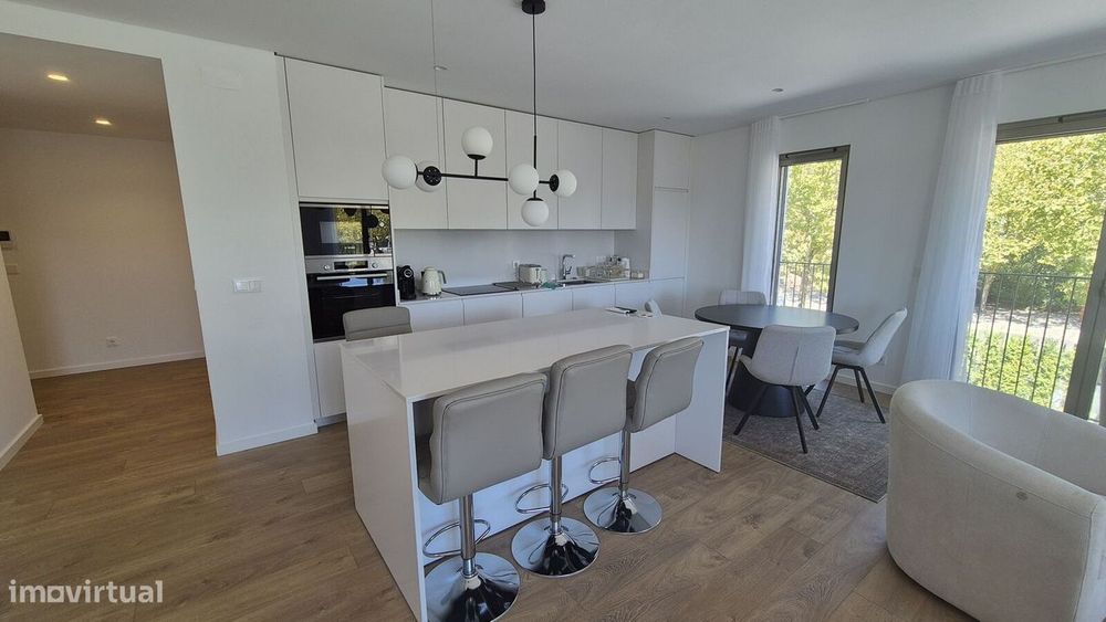 Apartamento T1 com vista, Porto Salvo, Oeiras