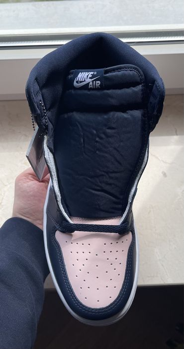 Buty Nike Air Jordan 1 Retro High OG Atmosphere rozm. 44,5