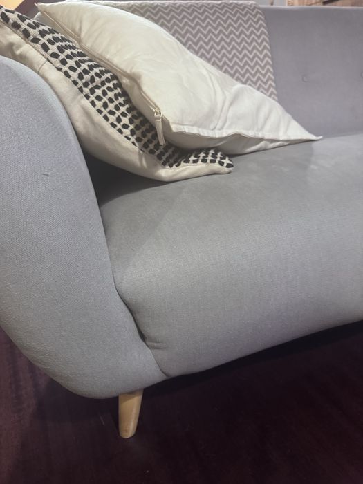 Sofá Cinzento Moderno