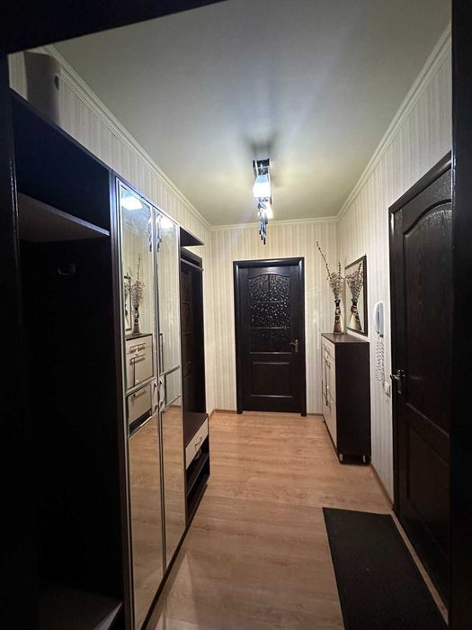 Продаж 4-ри кімнатної квартири у м. Краматорськ (35000 $)