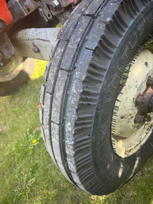 Ciągnik c360 z kabiną