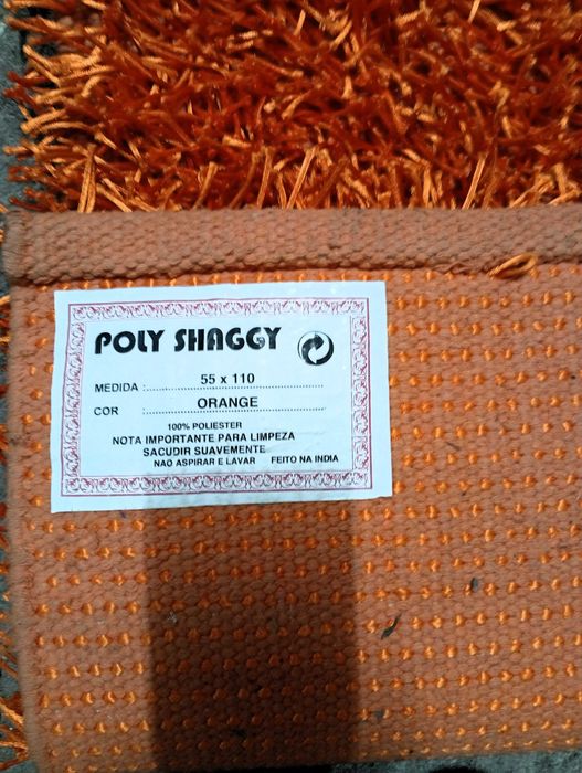 Tapete Laranja p/quarto