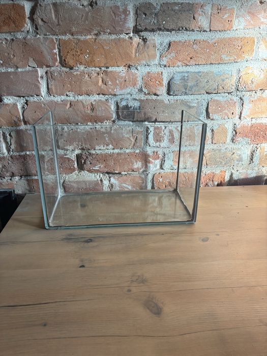 Małe Akwarium_16 l_ dla rybek_krewetek_chomika_gryzoni itp