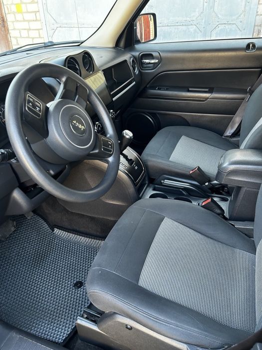 Продам Jeep Patriot Sport