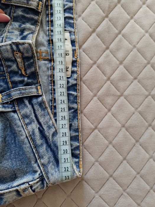 Джинсы момы на подростка