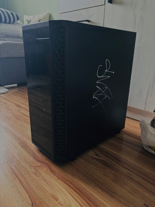 komputer Ryzen 7 2700, 32 Gb pamieci RAM AORUS B450 Pro