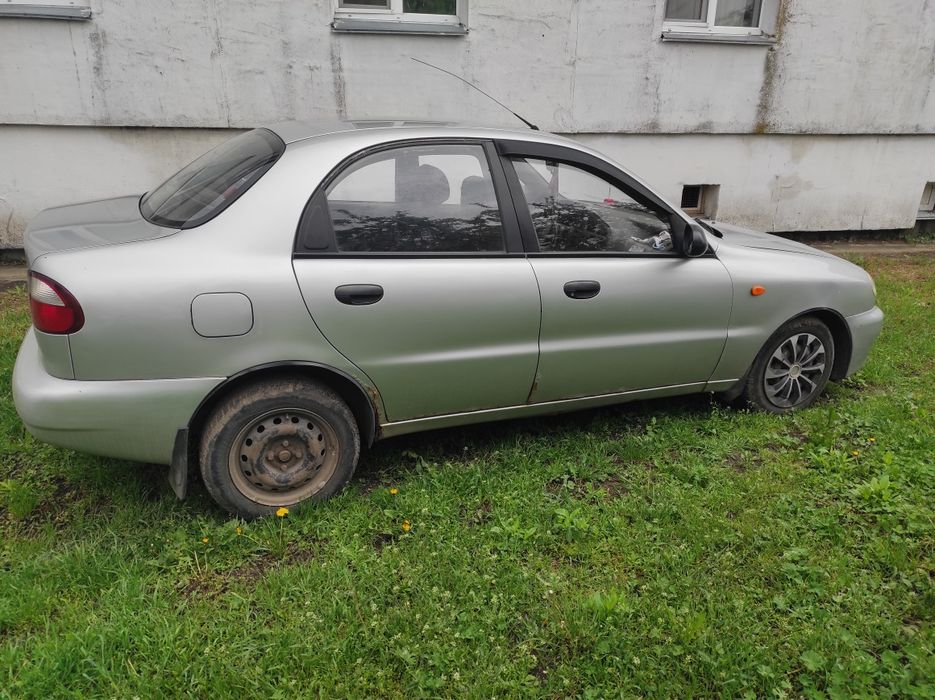 Автомобіль ЗАЗ Сенс