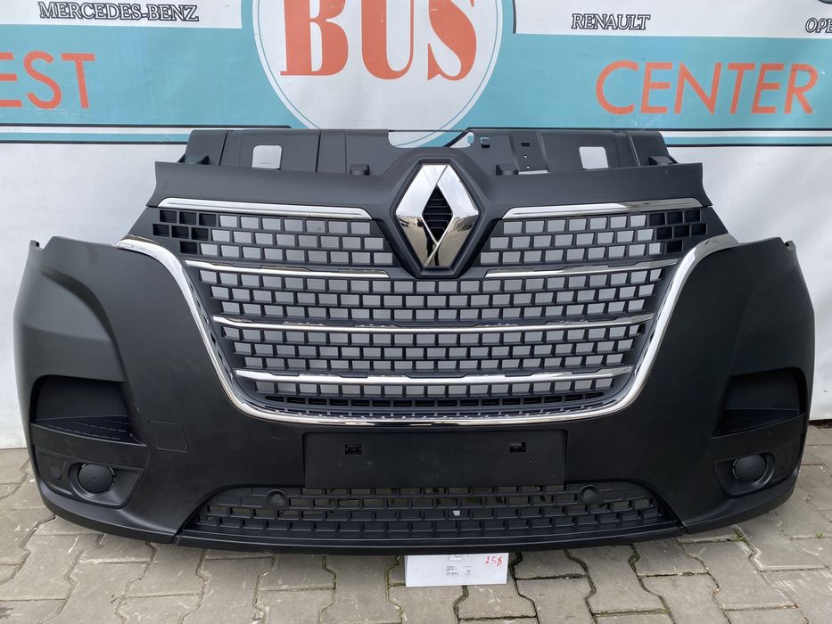 Решітка радіатора Renault Master 4 Рішотка