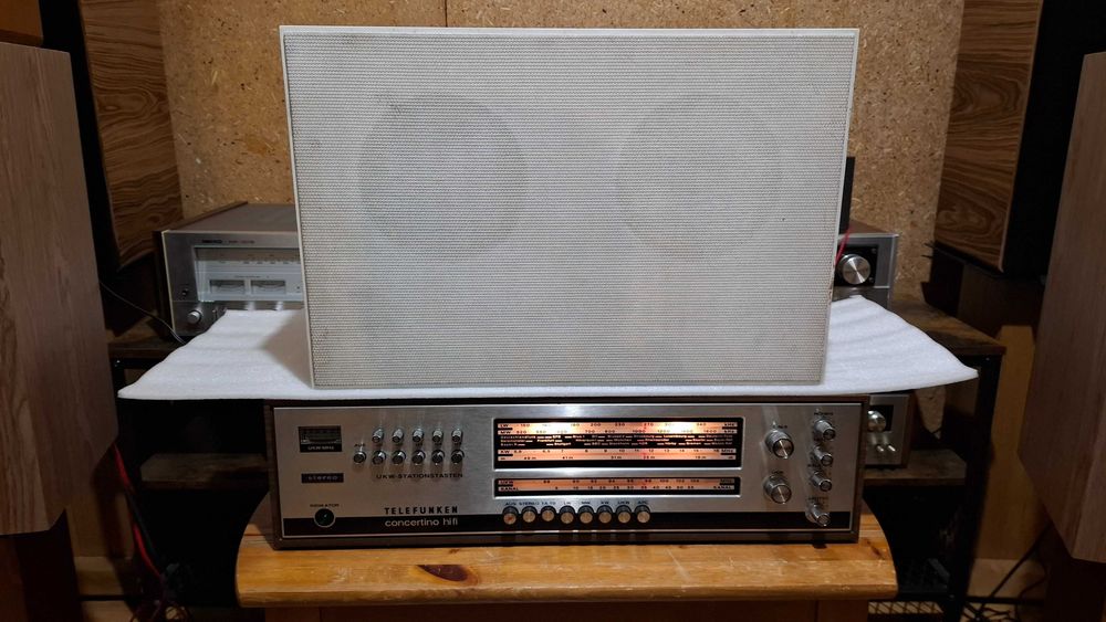 Grundig HI-FI Duo Bassbox 301
Grundig HI-FI Duo Bassbox 30